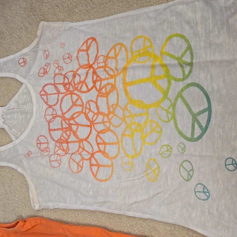 Tank Top Bundle - Picture 2 of 11